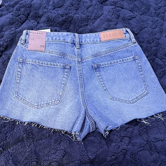 PacSun Blue Jean Shorts Distressed Cut-Off Style - Picture 6 of 6